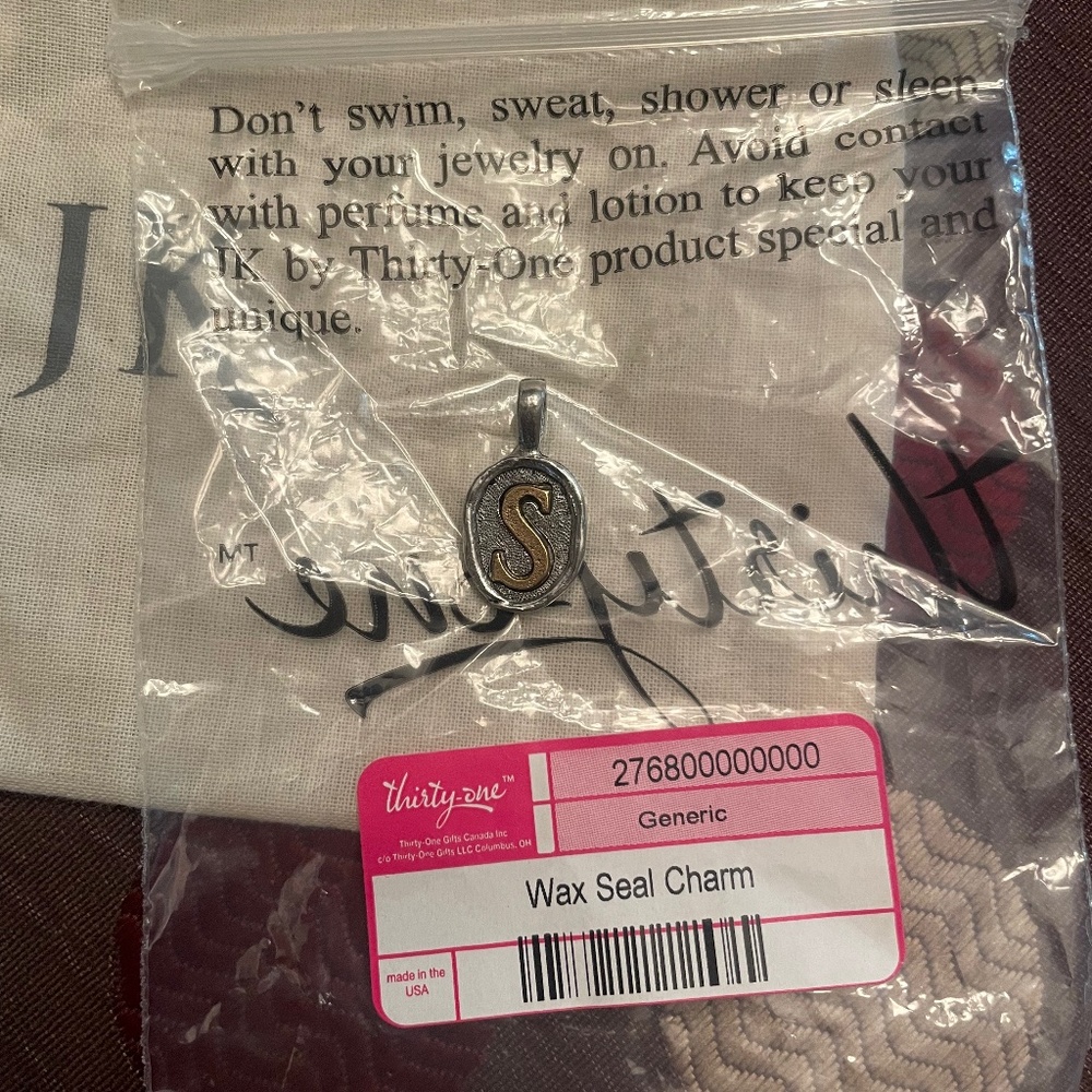 Thirty-one Wax Seal Charm Letter S